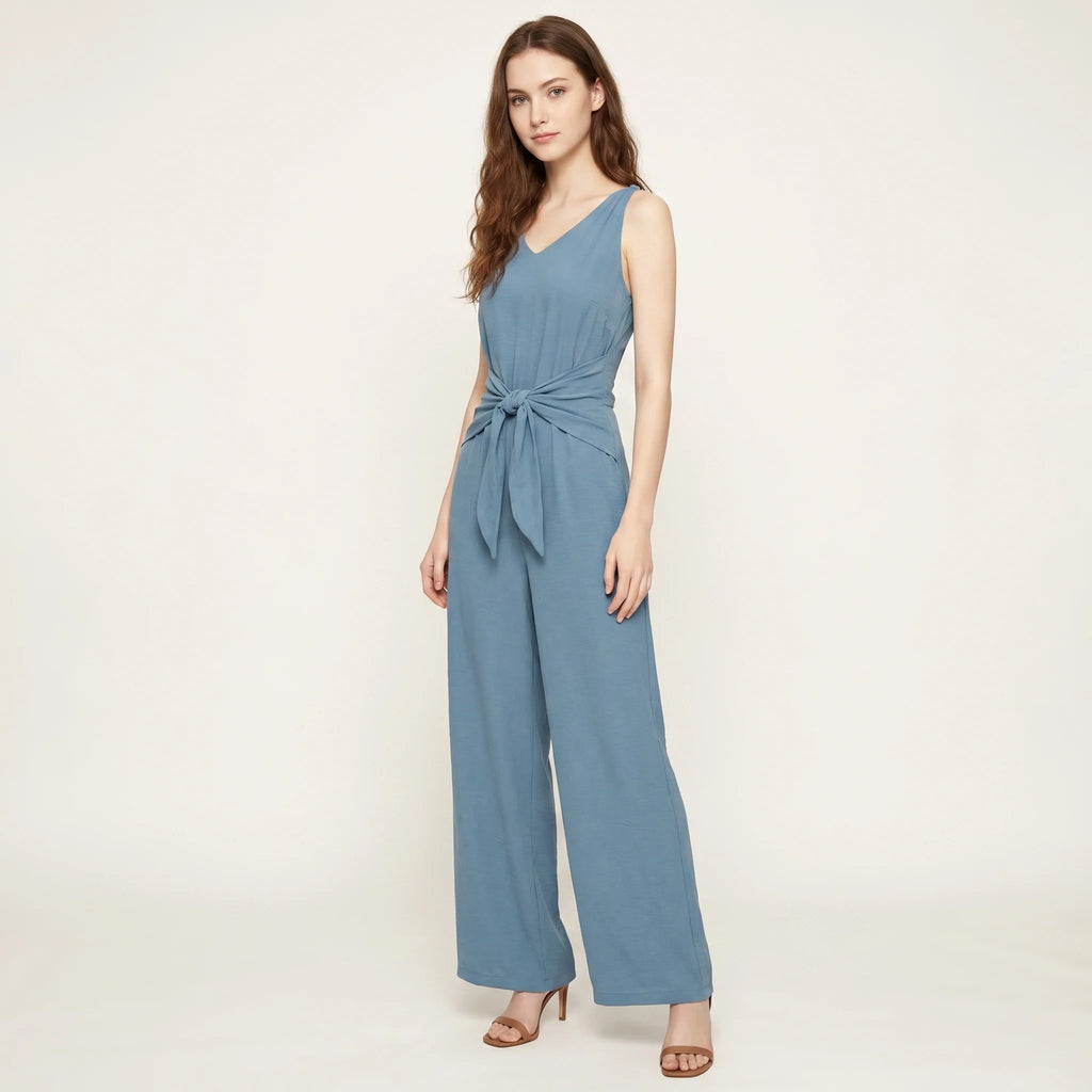 Ærmeløs Dame Jumpsuit med V-Hals, Bindebånd og Vide Ben