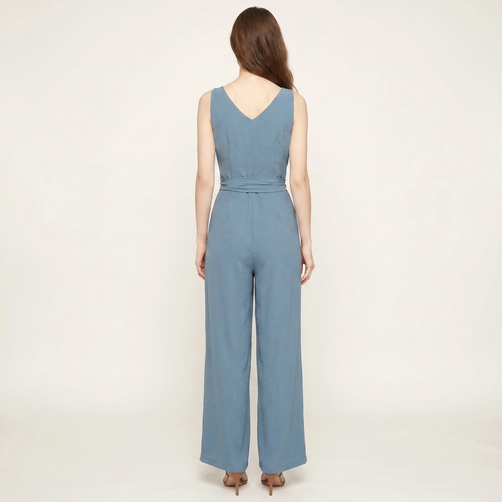 Ærmeløs Dame Jumpsuit med V-Hals, Bindebånd og Vide Ben